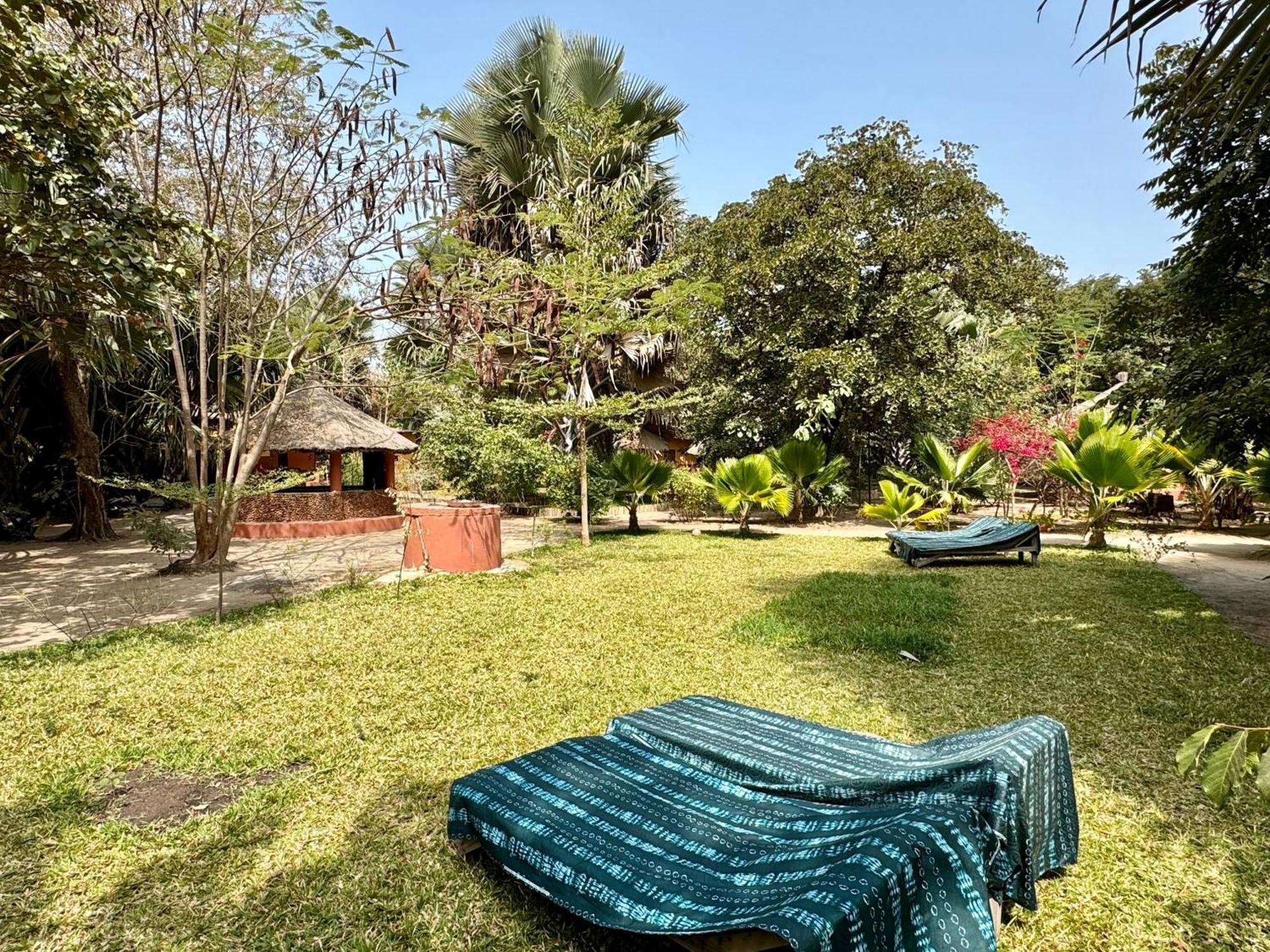 Little'S Nature Retreat Kartong Exterior photo